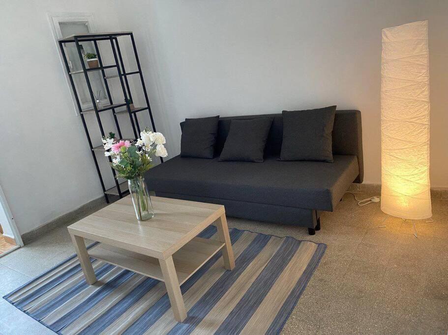 Cozy Apartment On The Beach Haifa Exterior foto